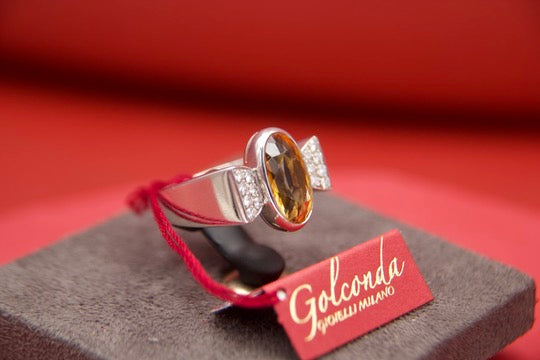 Vintage Ring with "Imperial Topaz"