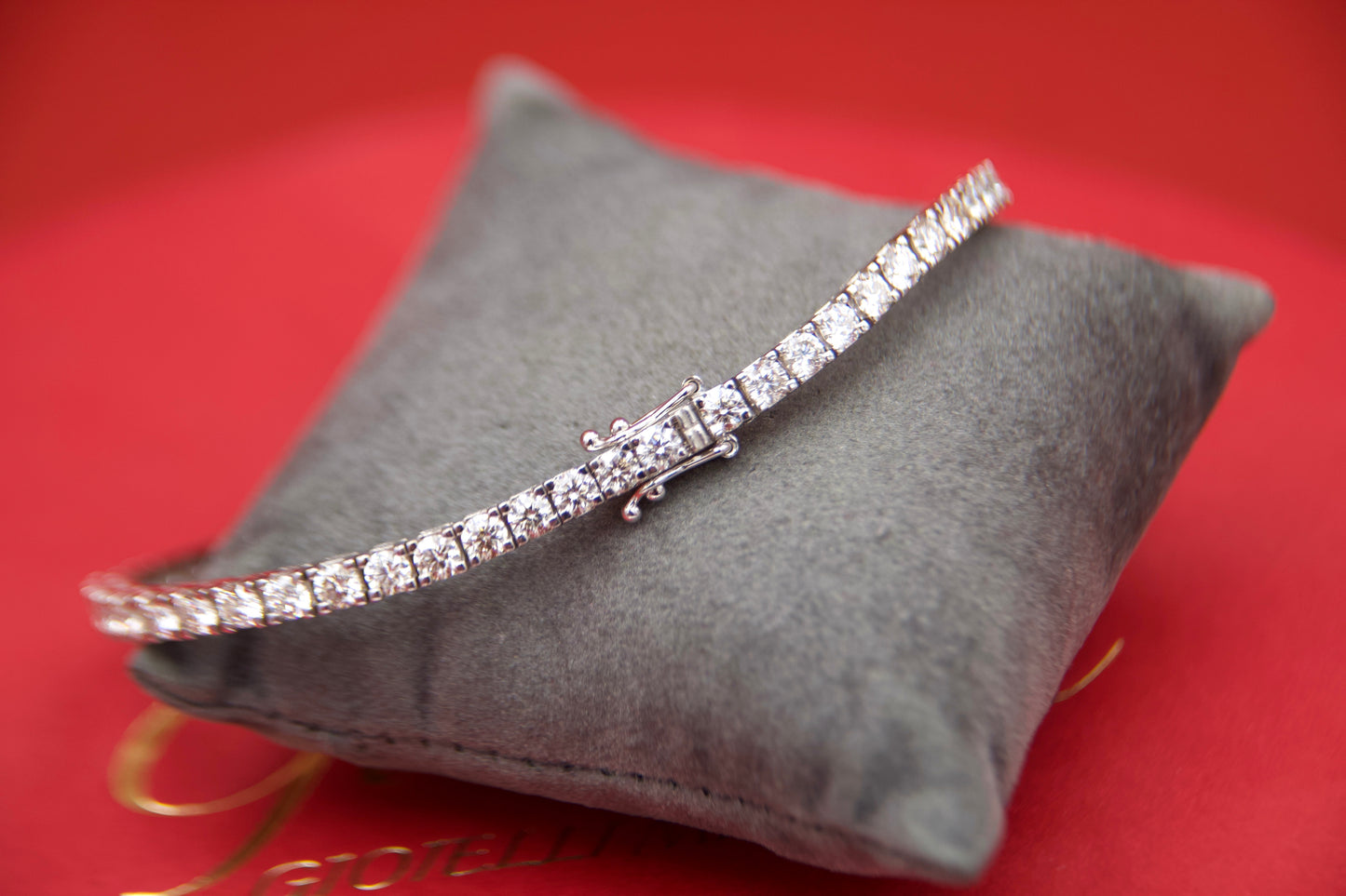 Bracciale tennis di 6,25ct