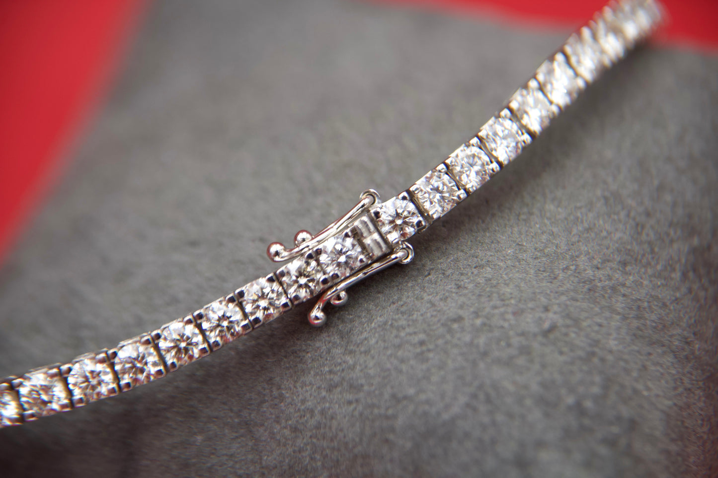 Bracciale tennis di 6,25ct