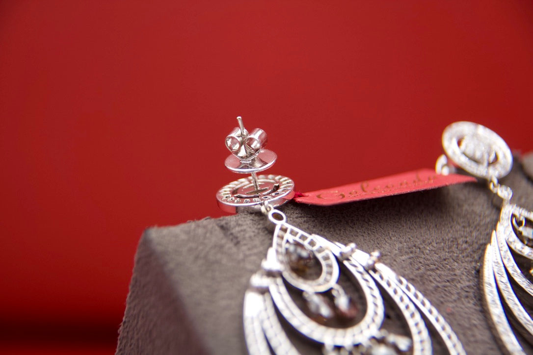 Drop earrings with brown briolè diamonds