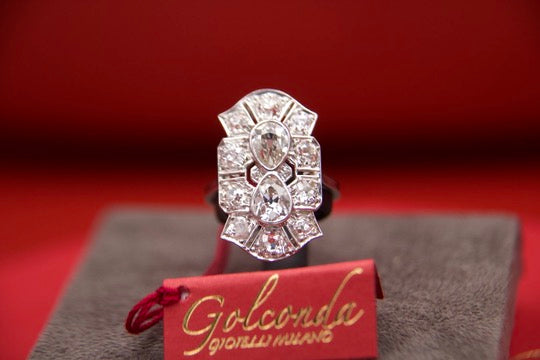 Anello "Art Deco" con diamanti