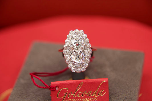 Anello Cluster anni 60' con diamanti taglio antico