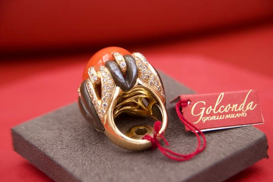 Anello cocktail corallo e diamanti