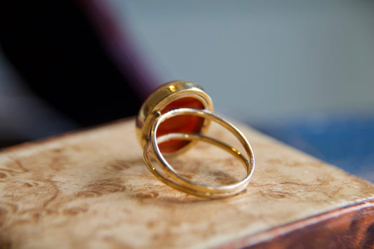 Anello Vintage con "Corniola incisa"