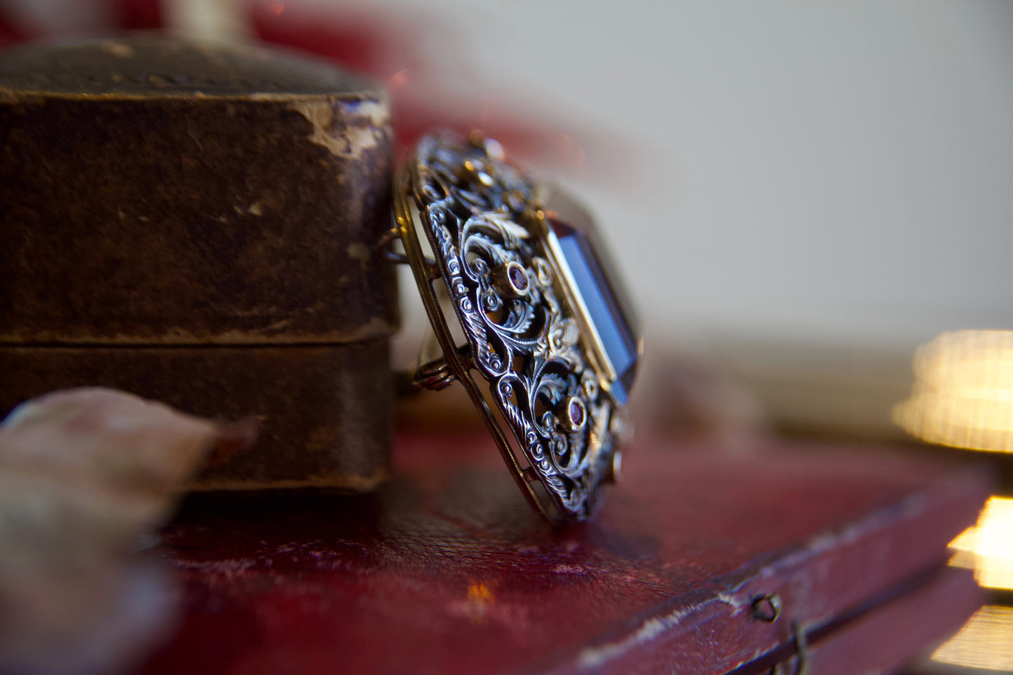 Antique pendant brooch with "Madeira Quartz"