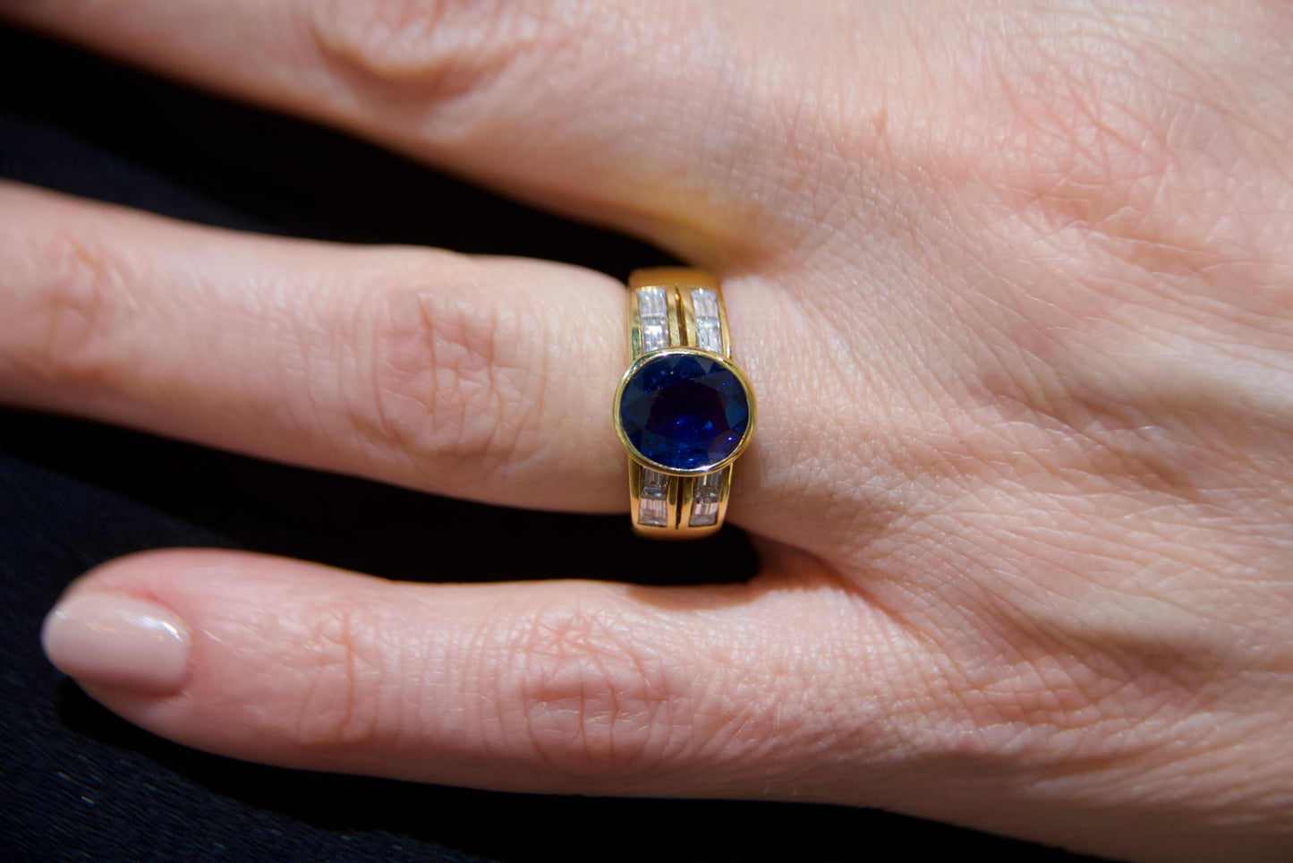 Sapphire band ring