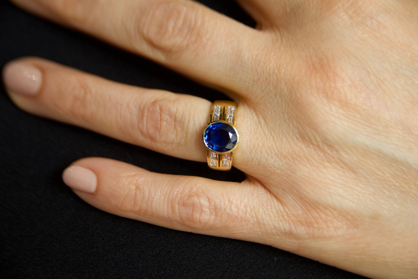 Sapphire band ring