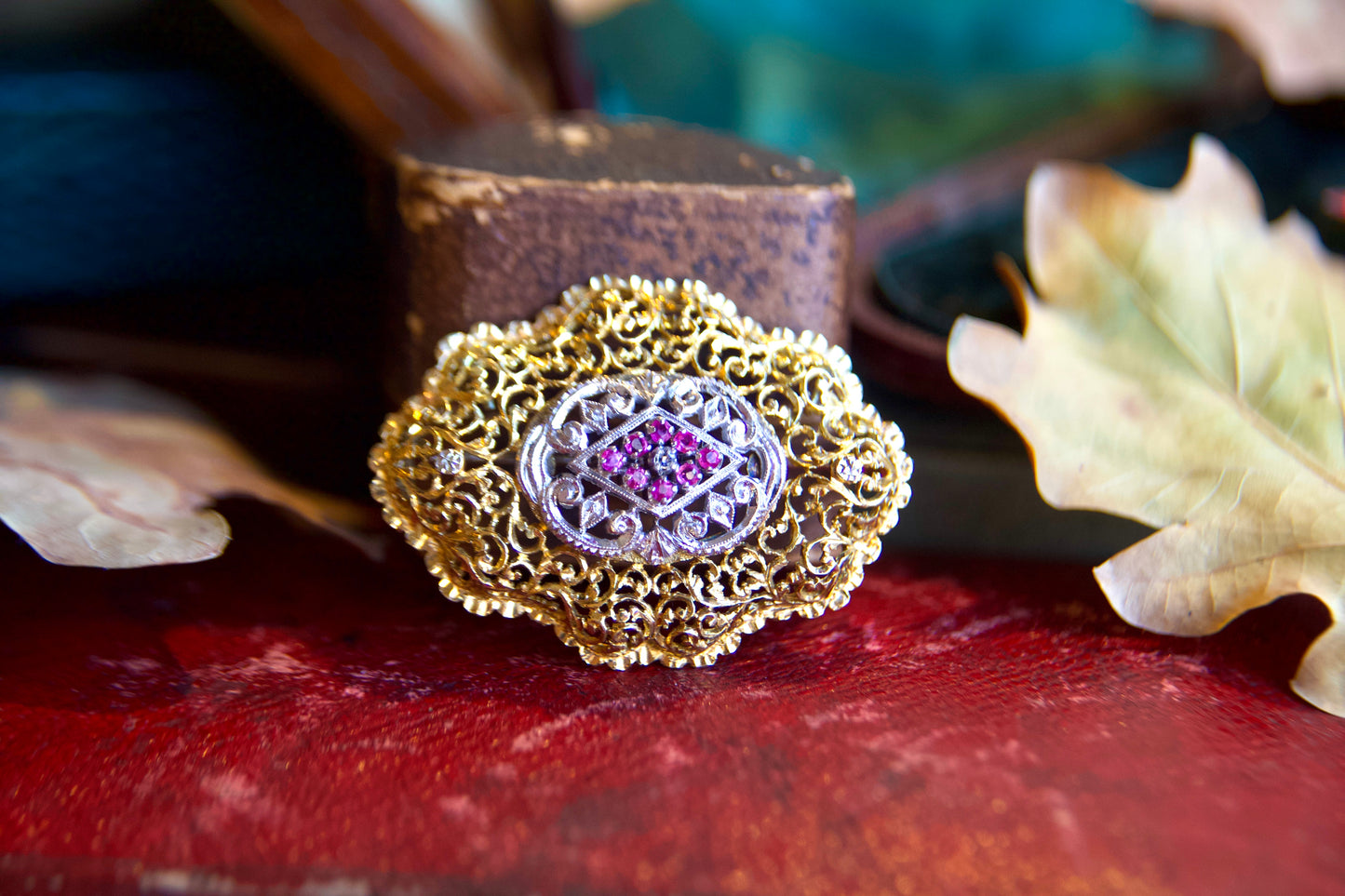 Vintage late 1940s hand-drilled and engraved pendant brooch