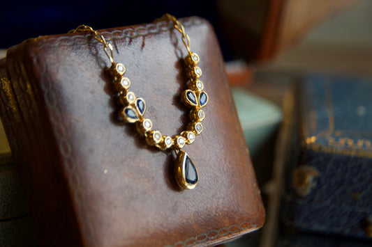 Collana "Vintage" anni '80 con zaffiri naturali e diamanti naturali in oro 18k