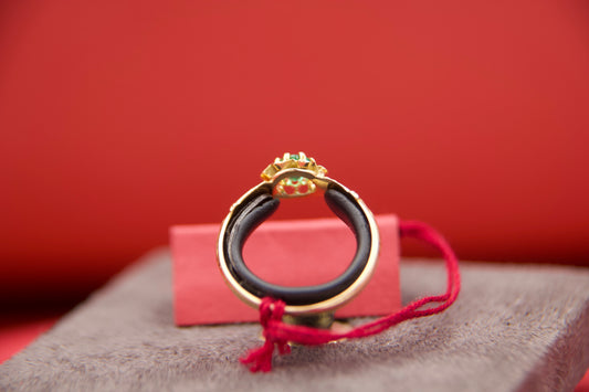 Vintage emerald ring