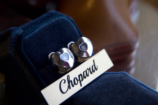 Orecchini Chopard " Happy Diamonds" in oro 18kt con perno e clip