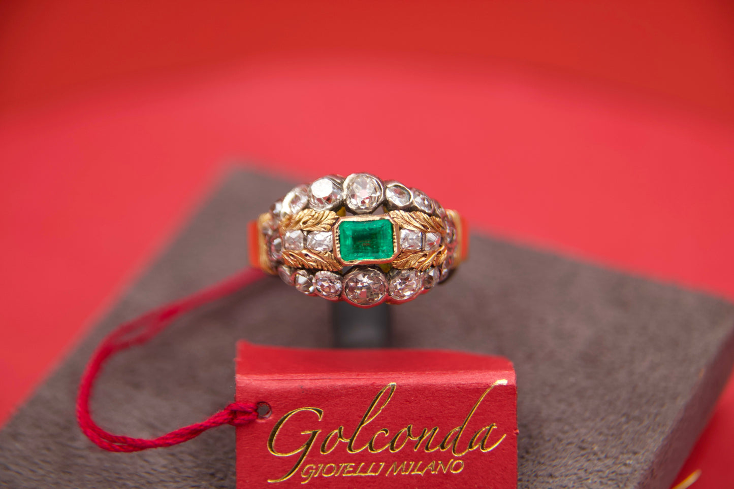 Vintage emerald ring