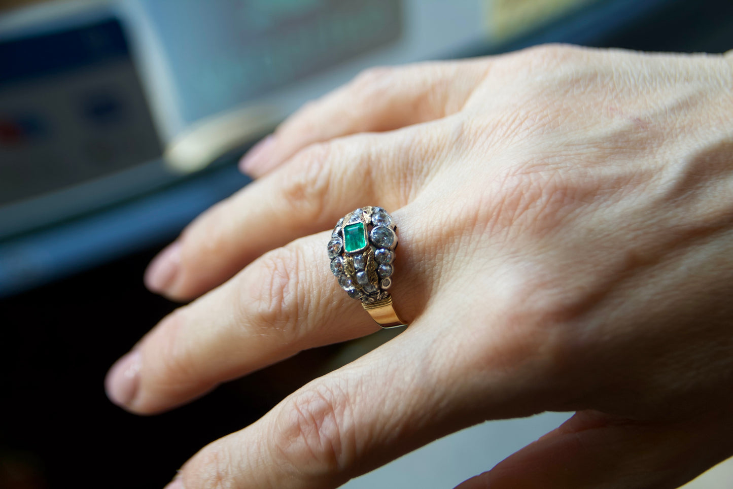 Vintage emerald ring