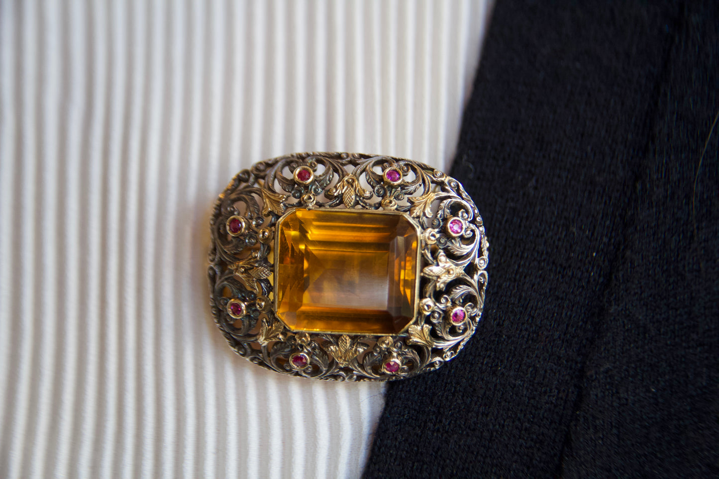 Antique pendant brooch with "Madeira Quartz"