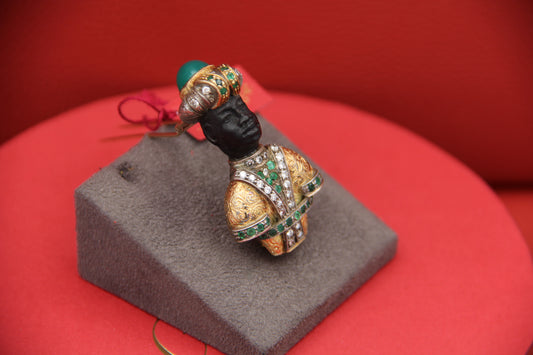 Venetian blackamoor brooch in gold