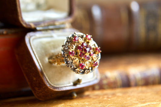 Anello bouquet di rubini