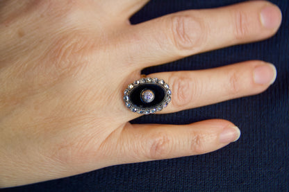 Anello inizi '900 con onice e diamanti