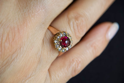 Anello Vittoriano con tormalina