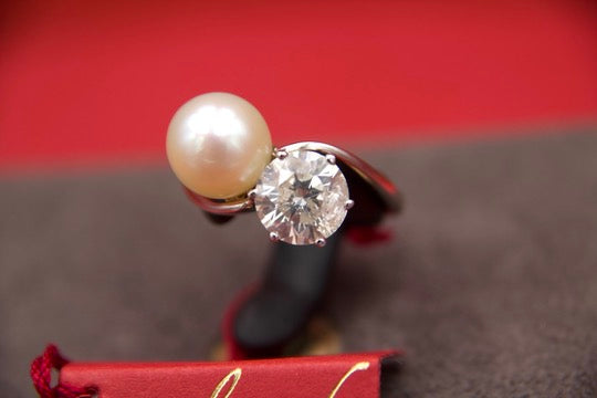 Anello toi &  moi con diamante e perla