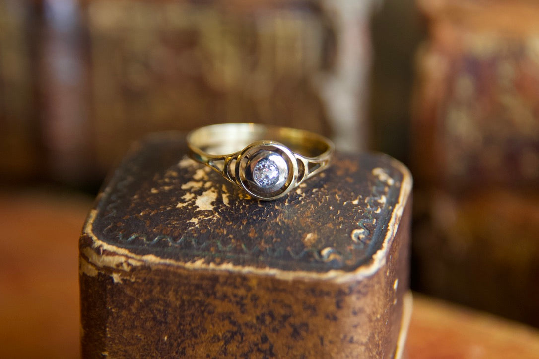 Early 20th-century diamond ring