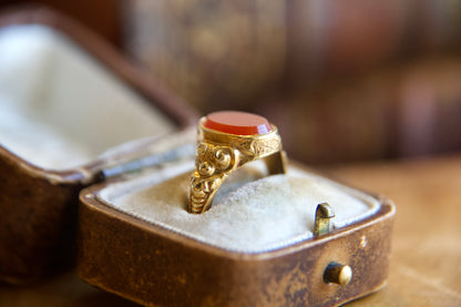 Anello con Corniola "Art Nouveau"