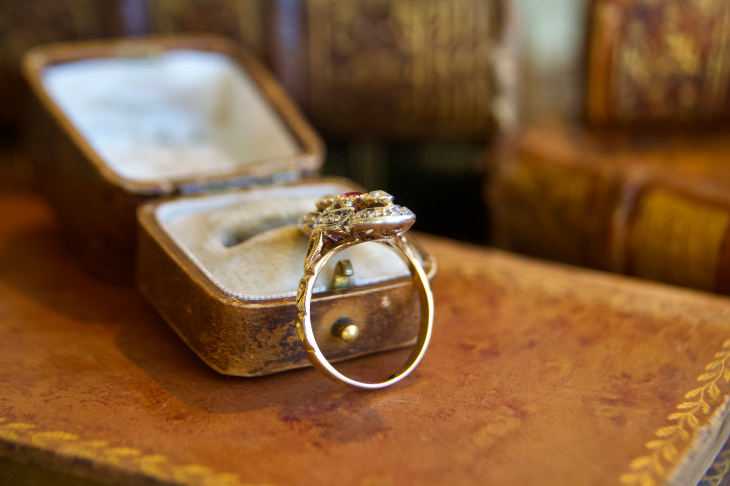 Anello a Scudo prima meta del '900