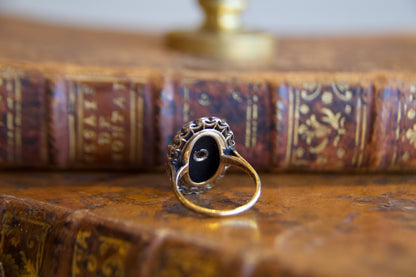 Anello inizi '900 con onice e diamanti