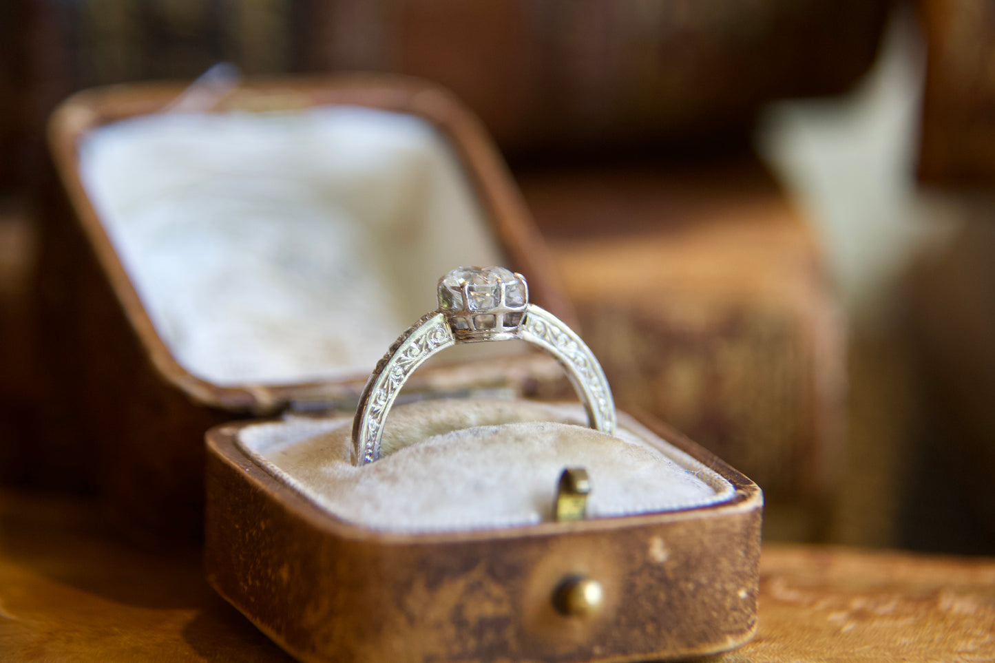 Engraved 1920s platinum solitaire