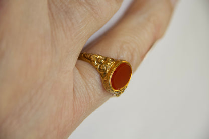 Anello con Corniola "Art Nouveau"