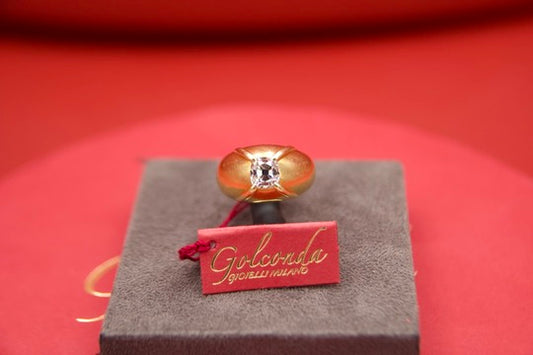 Dome ring with old-cut diamond