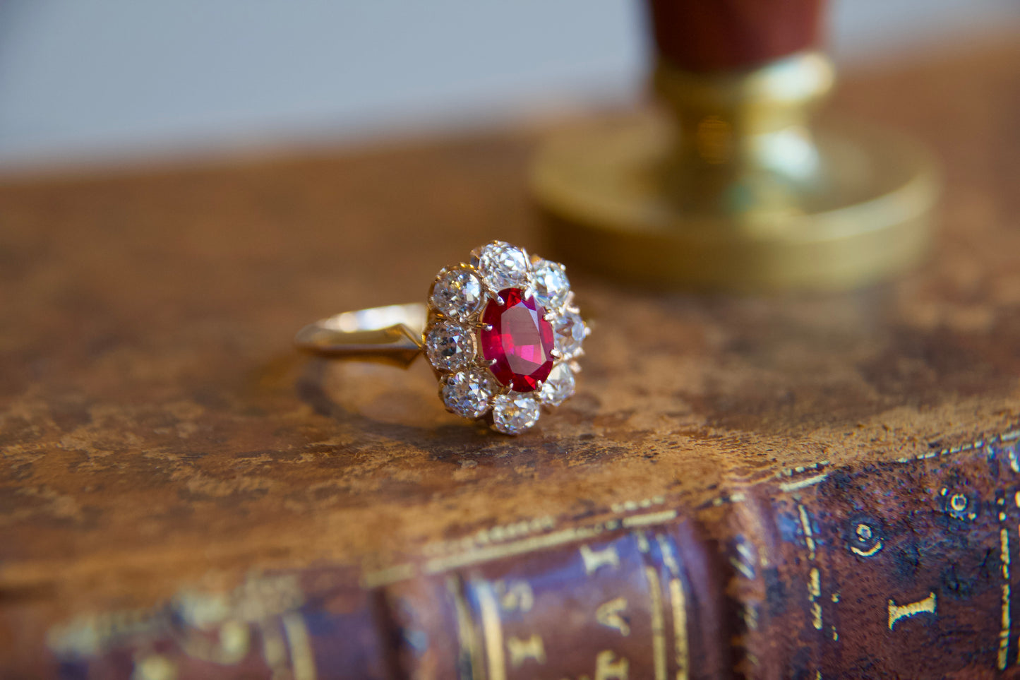 Anello margherita con rubino fine '800 inizi '900