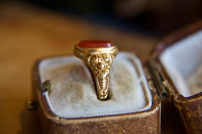 Anello con Corniola "Art Nouveau"