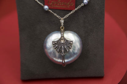 Art Deco mother-of-pearl heart necklace