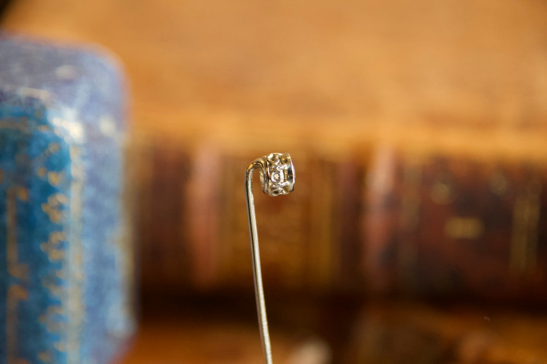 Art Nouveau solitaire hatpin