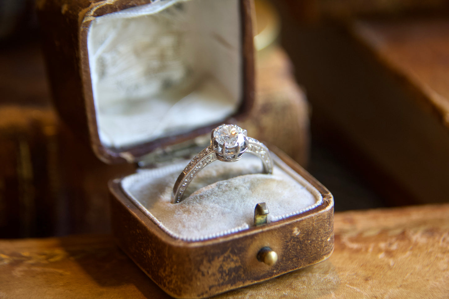 Engraved 1920s platinum solitaire