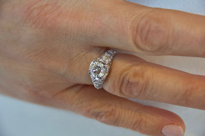 Anello solitario Stile Art Decò