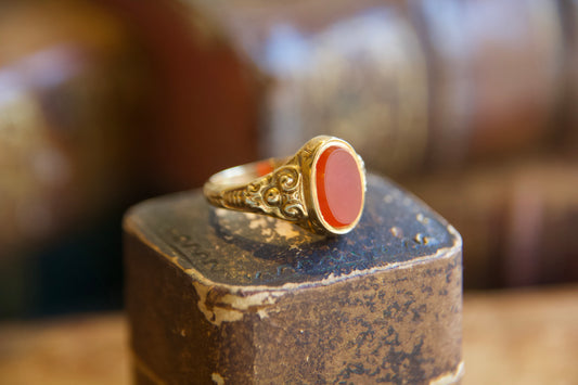 Anello con Corniola "Art Nouveau"