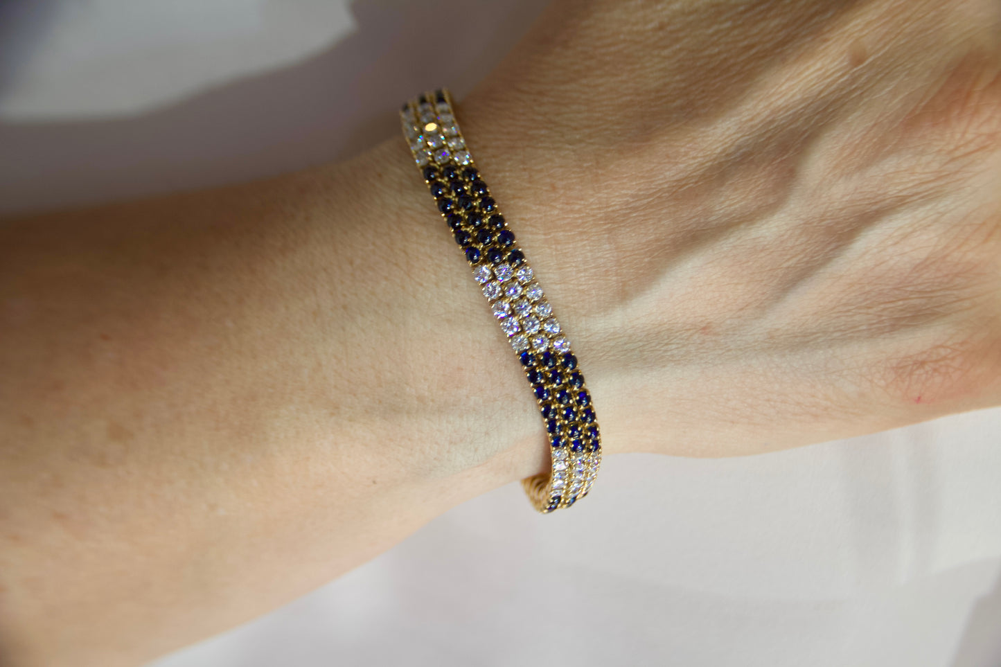 Bracciale triplo tennis diamanti e zaffiri con maglia morbida Vintage
