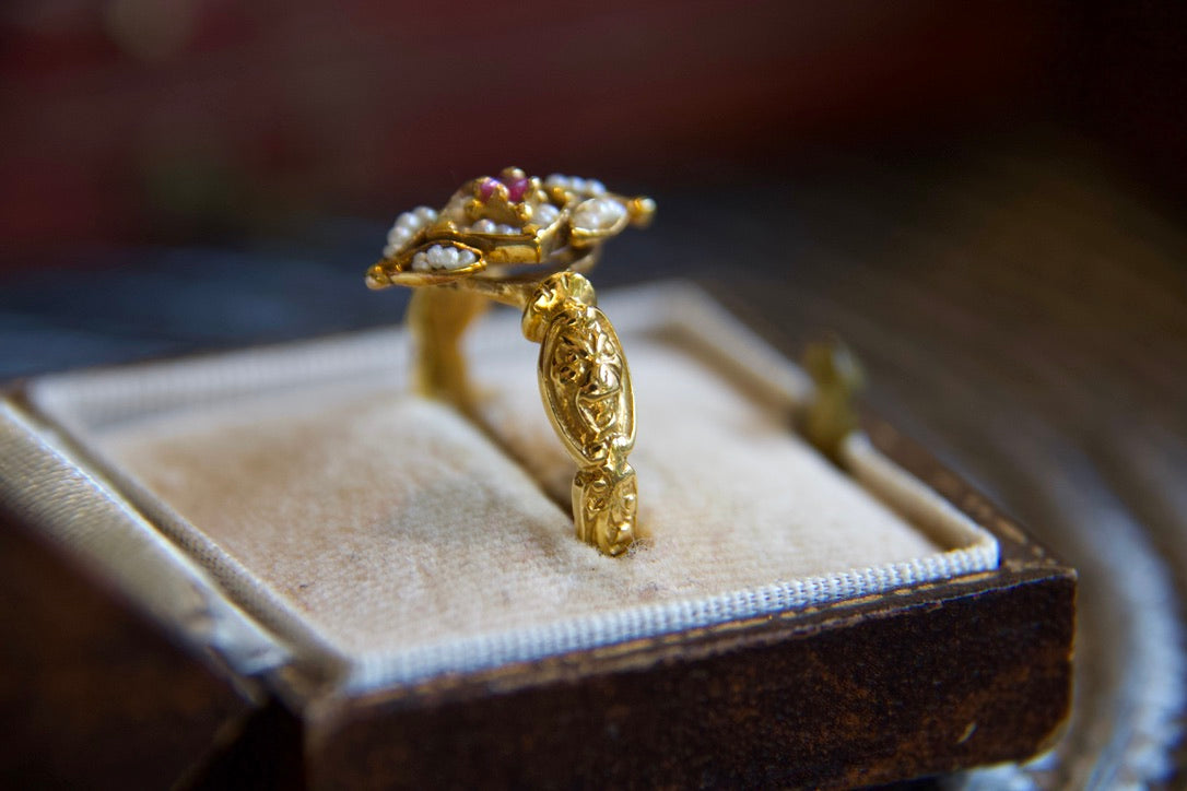 Anello "Revival" vintage