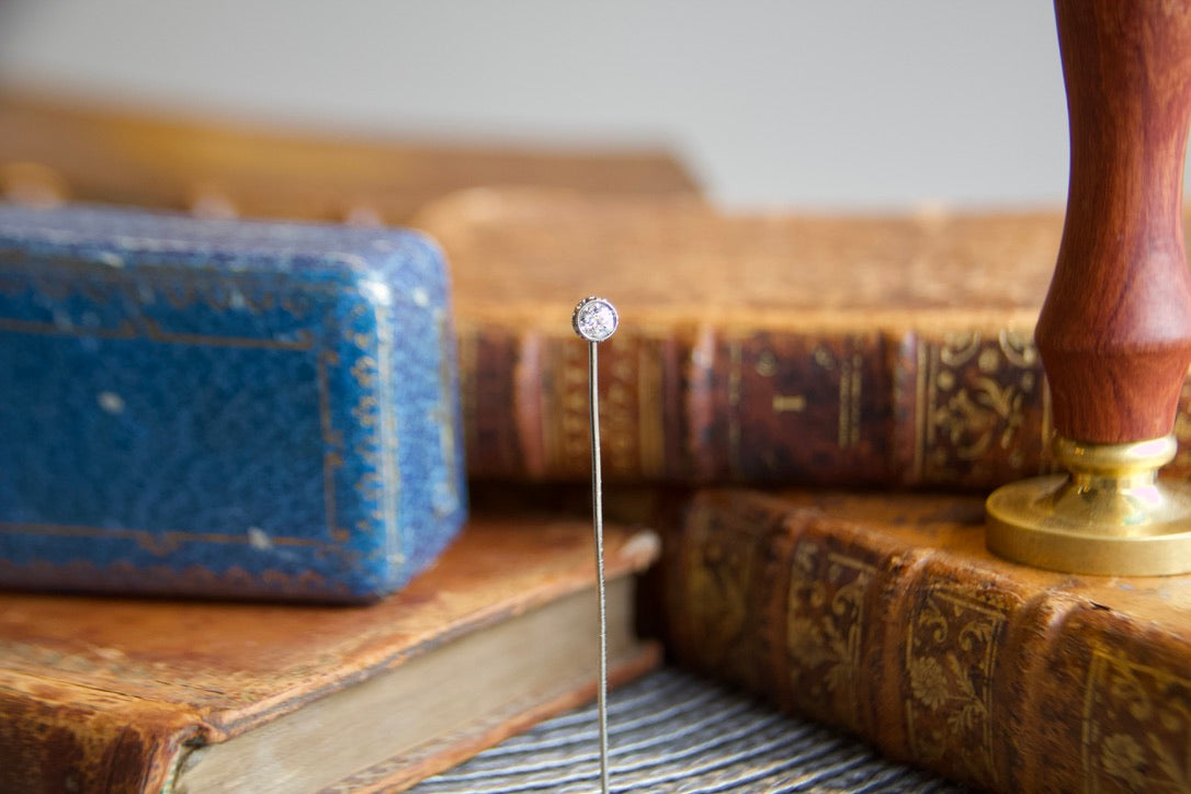 Art Nouveau solitaire hatpin