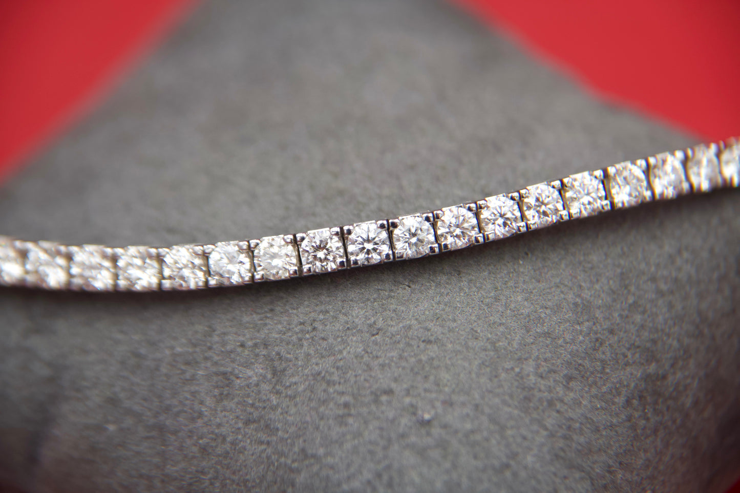 Bracciale tennis di 6,25ct