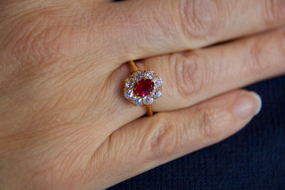 Anello margherita con rubino fine '800 inizi '900