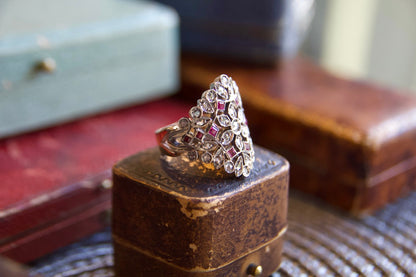 Anello revival vintage  in stile Art Nouveau