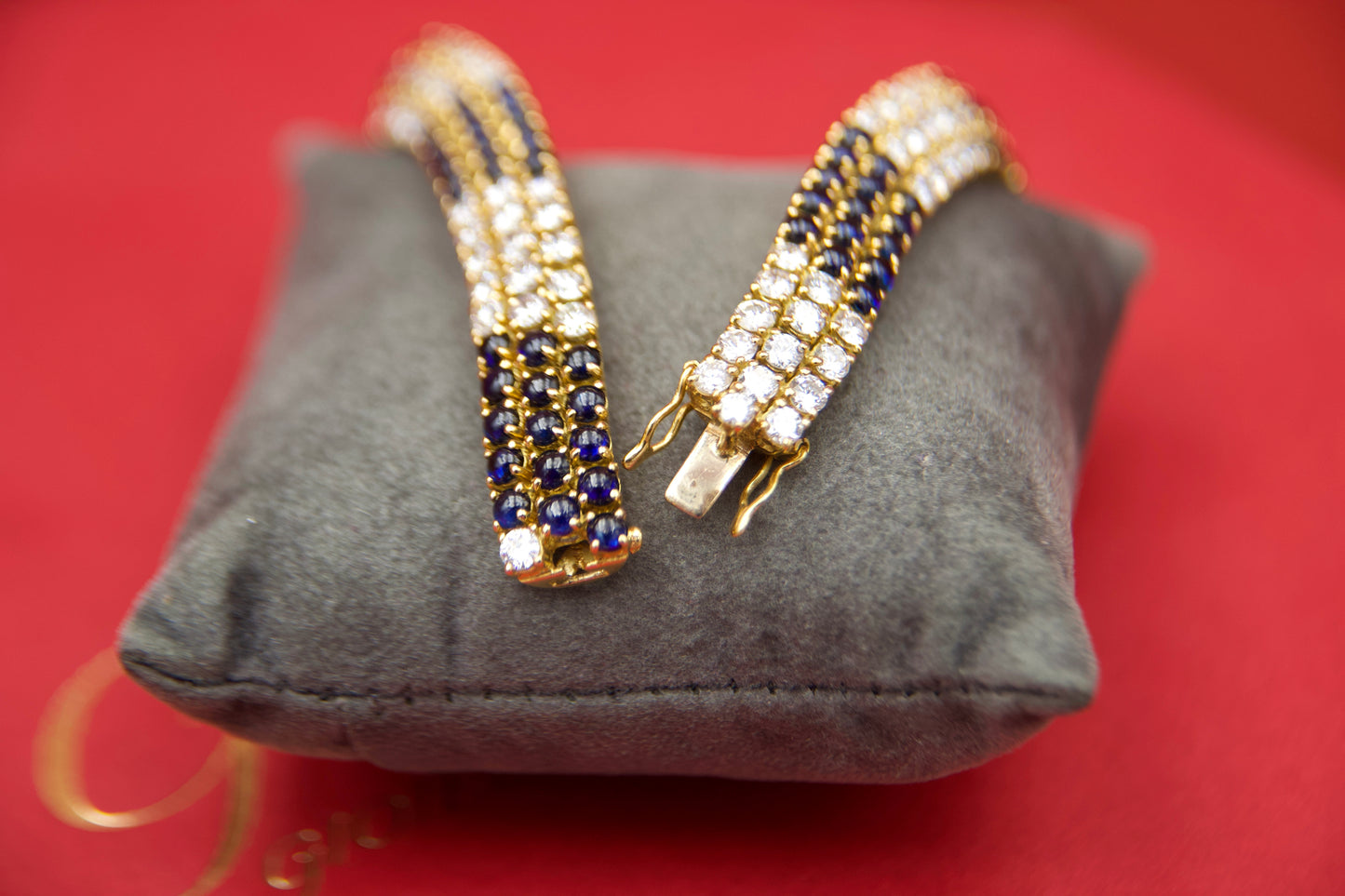 Bracciale triplo tennis diamanti e zaffiri con maglia morbida Vintage