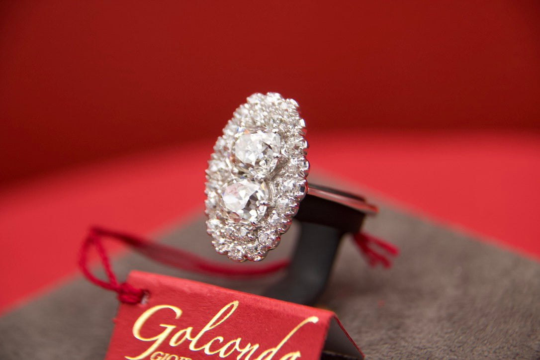 Anello Cluster anni 60' con diamanti taglio antico