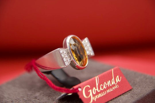 Vintage Ring with "Imperial Topaz"