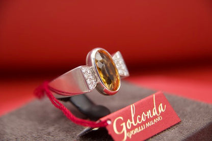 Vintage Ring with "Imperial Topaz"
