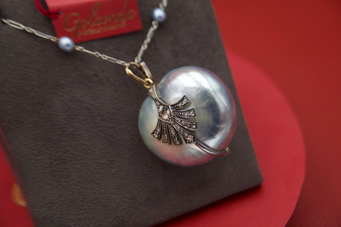 Art Deco mother-of-pearl heart necklace