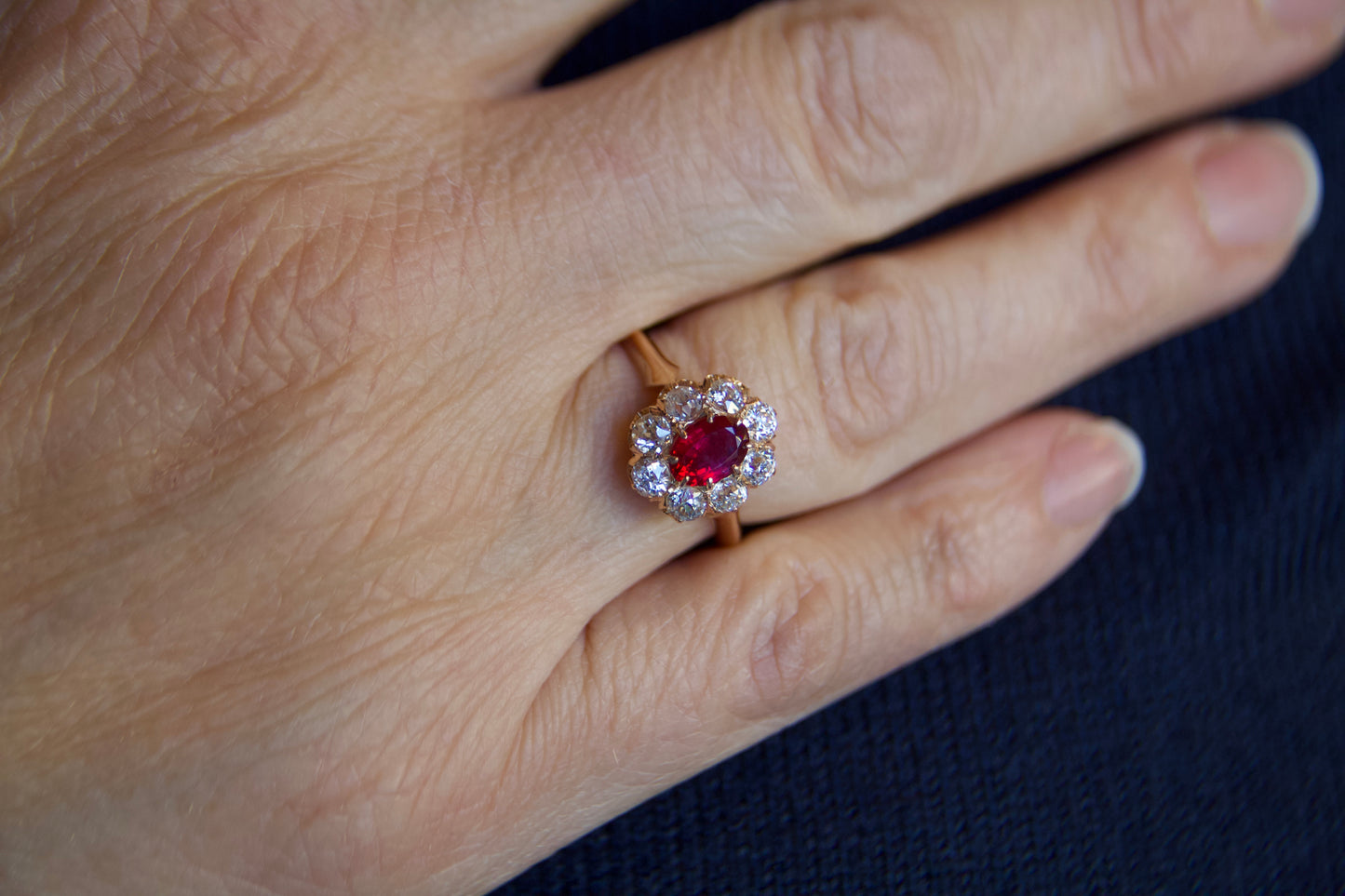 Anello margherita con rubino fine '800 inizi '900