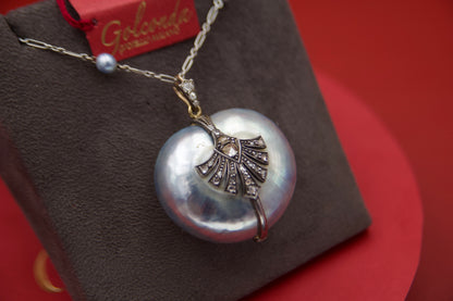 Art Deco mother-of-pearl heart necklace